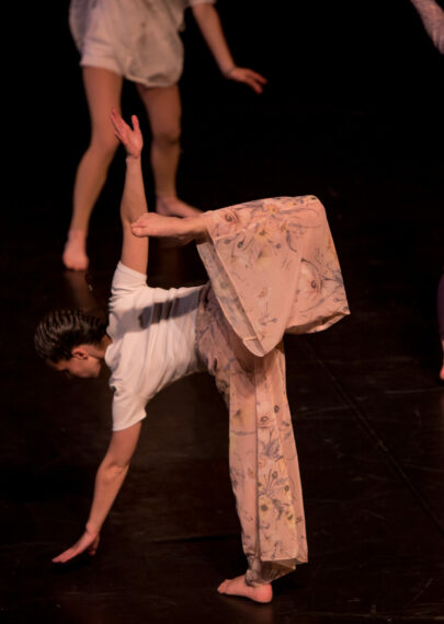 Cours de danse Contemporaine adultes
